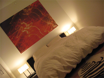 print hanging in bedroom